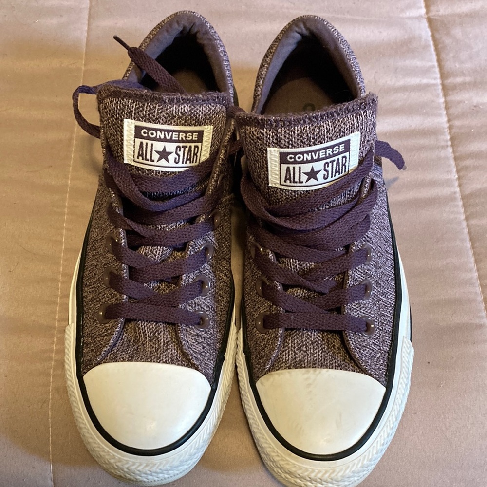 Women’s Purple Converse All Stars size 8